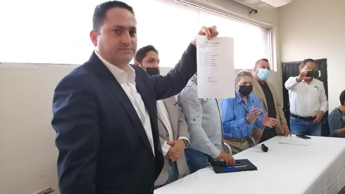 Barra de abogados de Matamoros renueva su mesa directiva