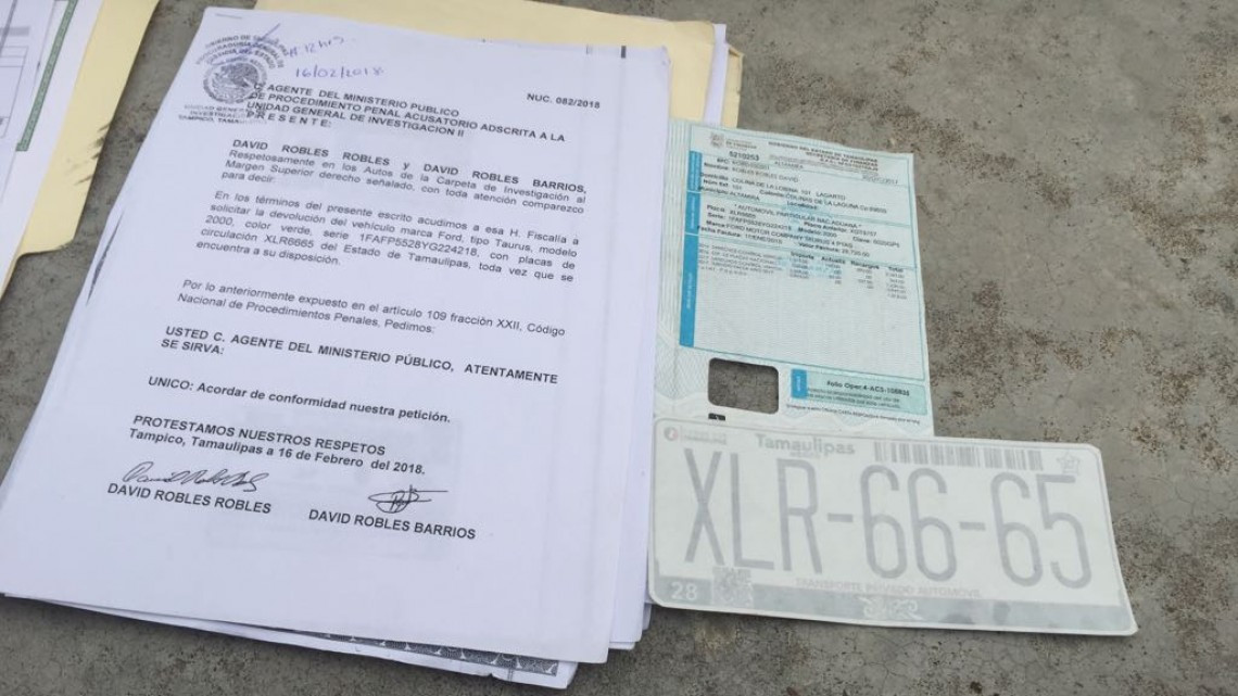 Oficina fiscal expide placas con reporte de robo