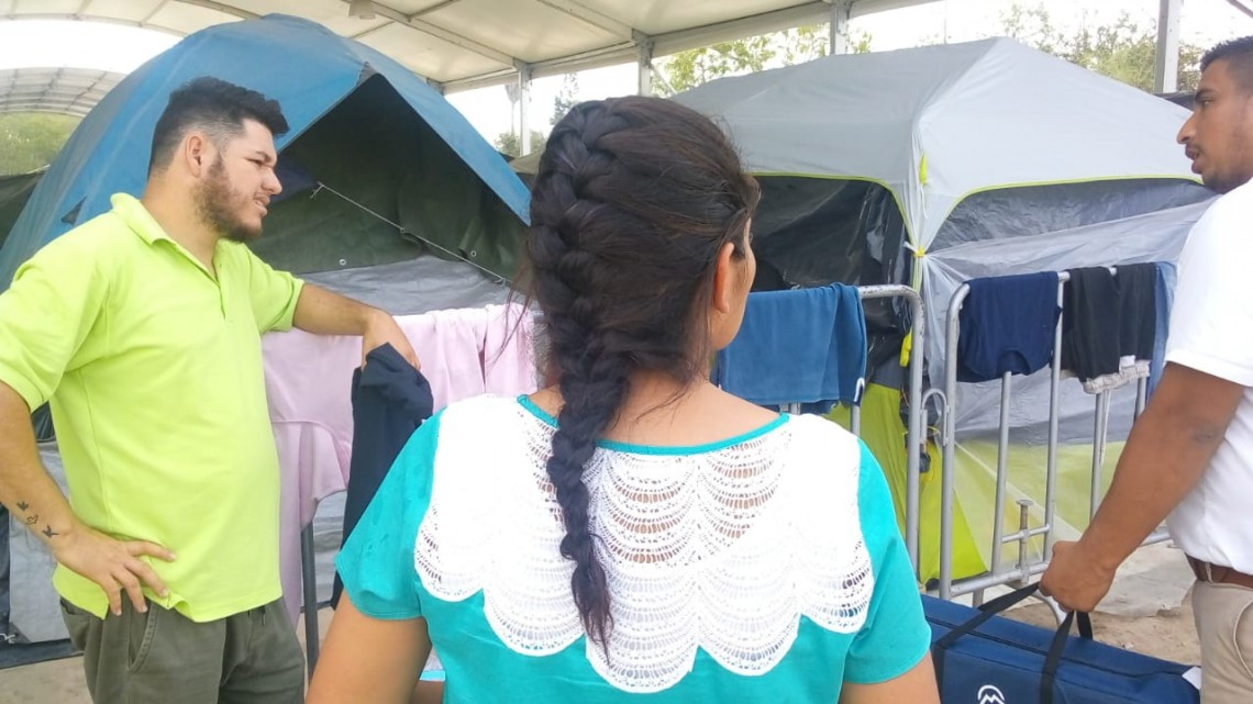 Migrantes pagan hasta 6 mil dólares a coyotes para llegar a esta frontera