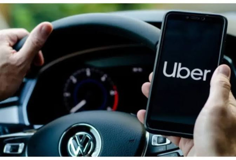 Sheinbaum rechaza alza de tarifas de Uber 