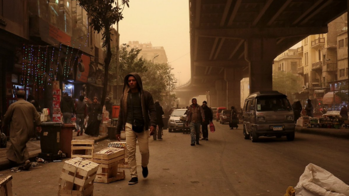 Gran tormenta de arena afecta a Egipto