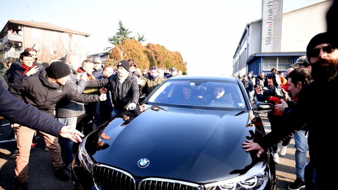 Zlatan Ibrahimović llega a Milán 