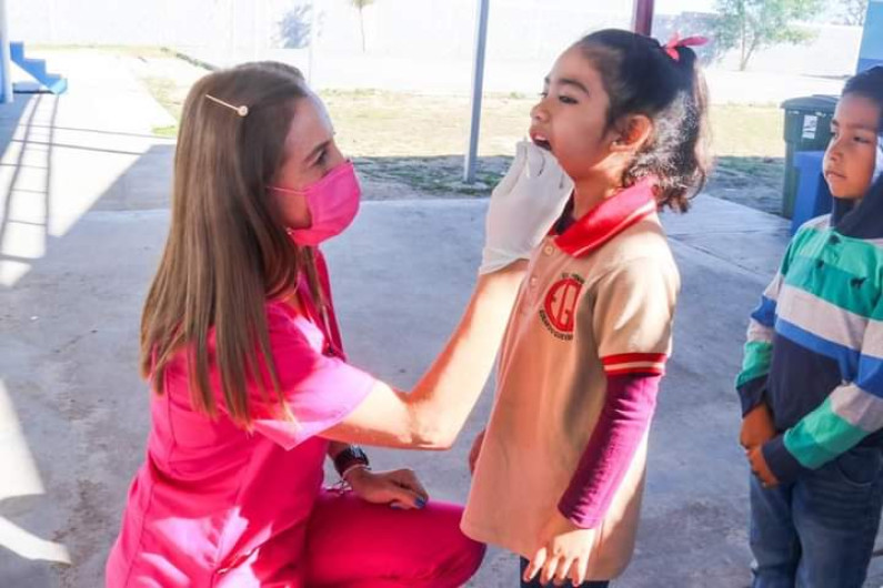 Lleva DIF Reynosa salud bucal a escuelas