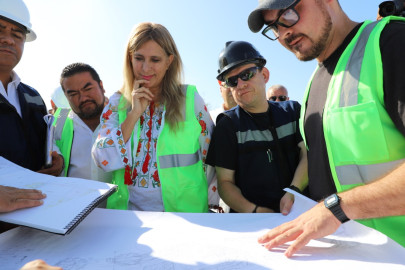 Acompaña Maki Ortiz a Román Meyer en supervisión de obras de la SEDATU