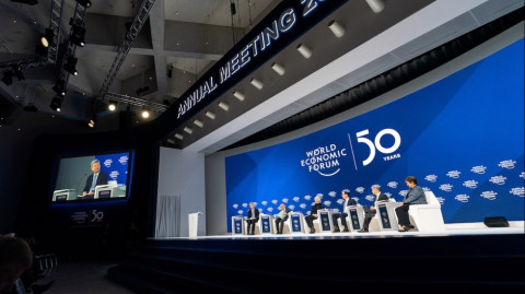 Posponen Foro Económico Mundial de Davos por pandemia
