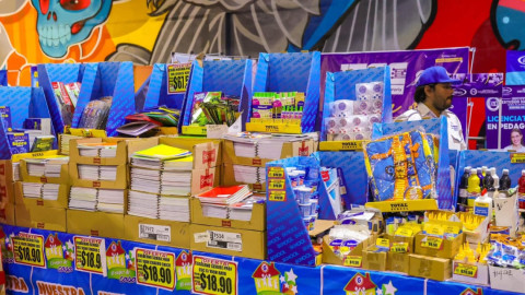 Inauguró Alcalde Regreso a Clases con la Senadora Maki Ortiz y director de la PROFECO