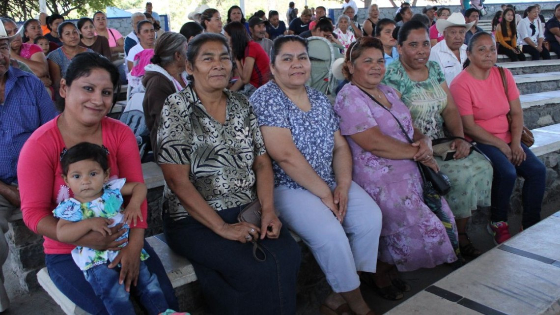 Entrega GobTam y SEBIEN beneficia a población de Jaumave