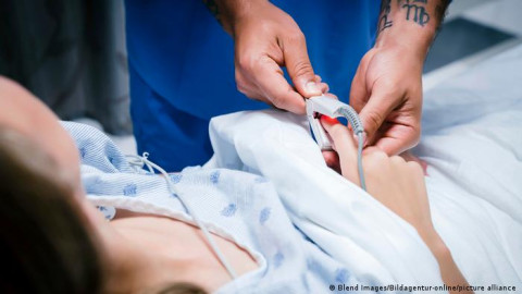 Confirman en Indonesia cuatro muertes más por hepatitis infantil grave