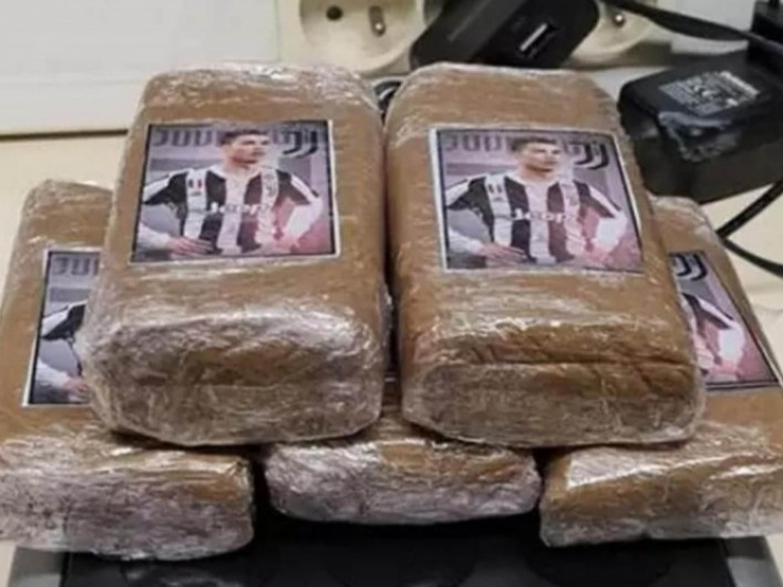 Decomisan paquetes de marihuana con imagen de CR7