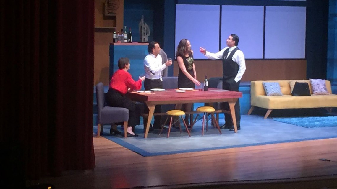 Todo un éxito en Tampico, Dos más dos en su arranque de gira por México