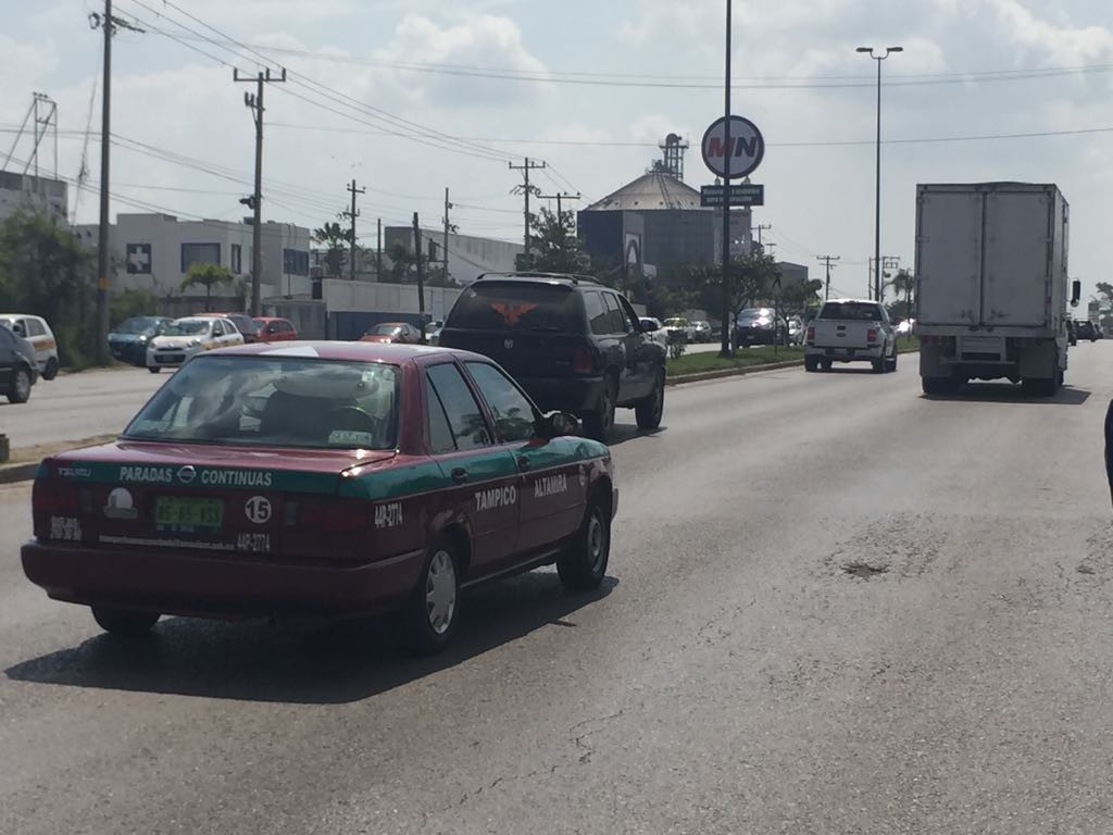 Buscan concesionarios de transporte público que el gobierno del Estado subsidie parte del pago de sus derechos vehiculares.