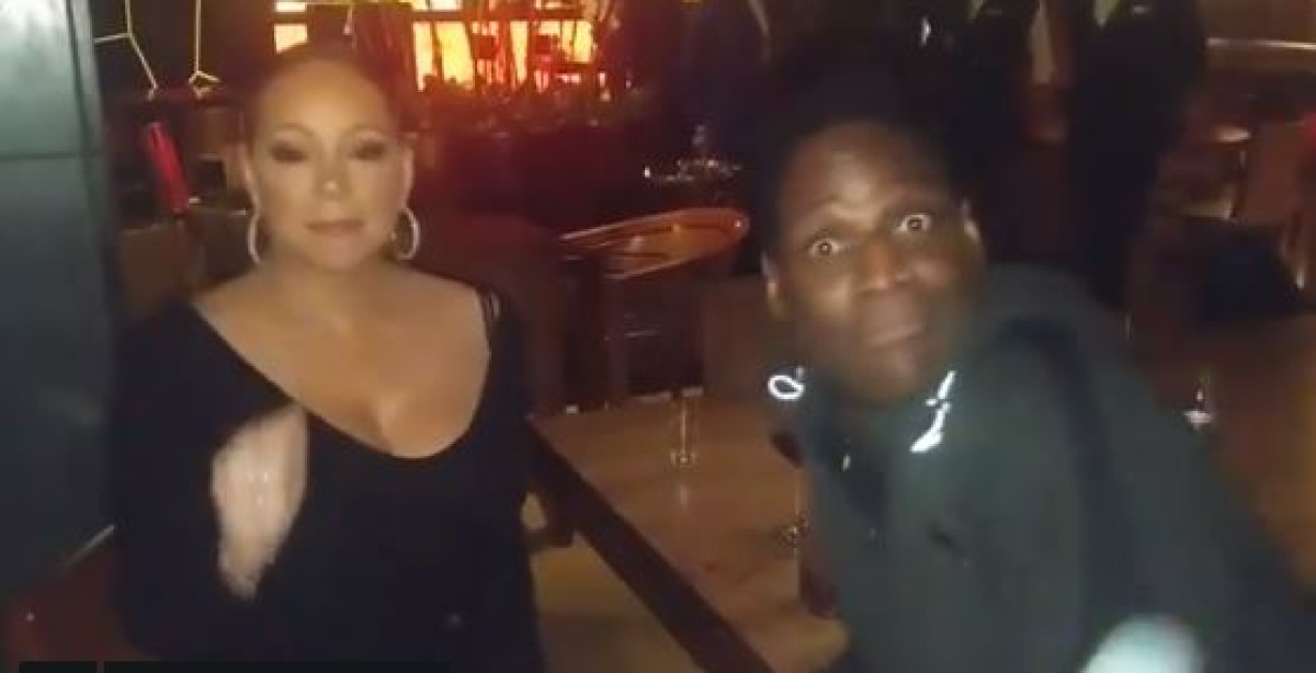 Mariah Carey canta de forma improvisada en un bar