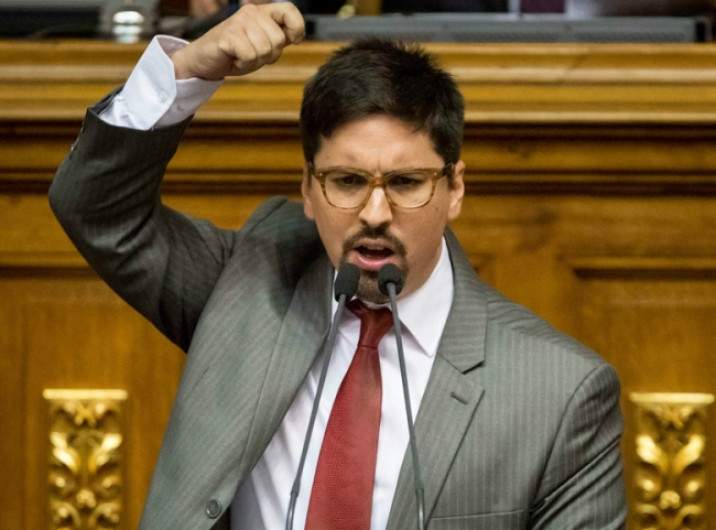 Venezuela pelea ahora con Chile por hospedar a opositor