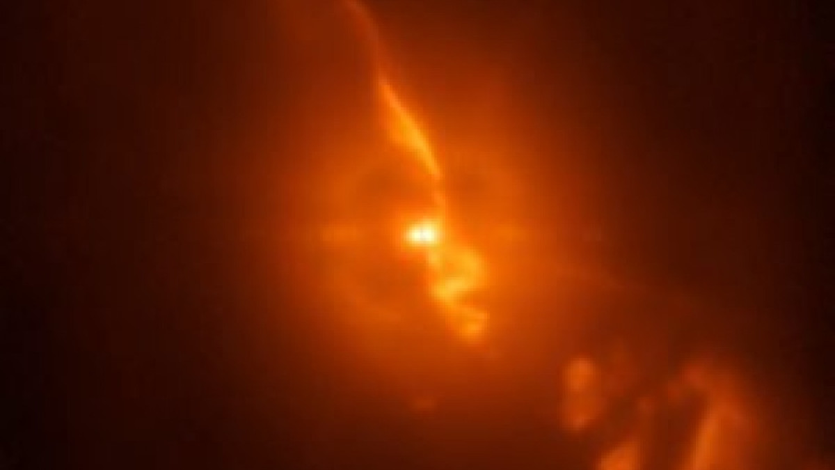 Toda la magia en la destrucción de dos estrellas