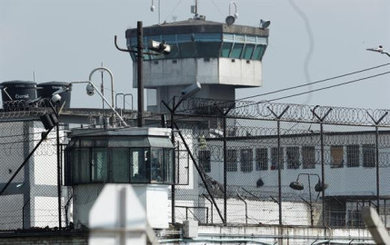 Colombia declara emergencia carcelaria para combatir a bandas criminales