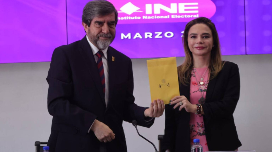 INE recibe 24 mil preguntas para primer debate presidencial; seleccionarán 108 reactivos