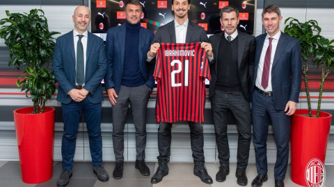 Zlatan Ibrahimović llega a Milán 