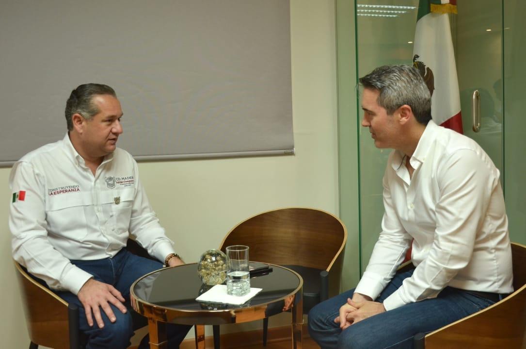 Adrián Oseguera pacta compromisos con próximo delegado federal en Tamaulipas