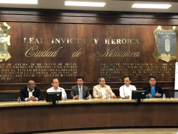 Firma alcalde convenio de colaboración con el ITEA