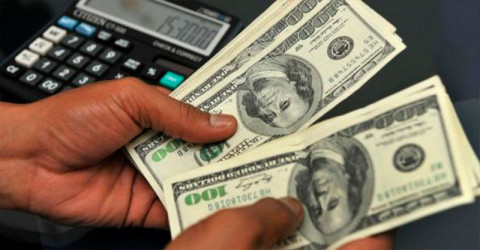 Dólar se vende en 17.85 pesos en el casas de cambio