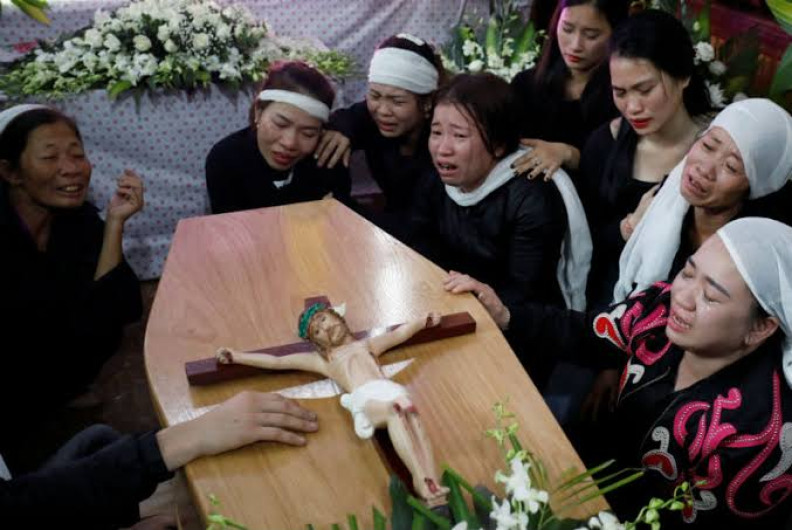 Llegan a Vietnam los restos de otras 23 víctimas de Essex