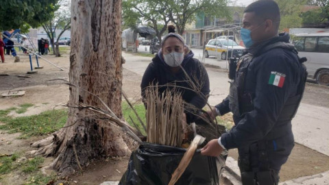 Dentro del programa “Prevenir, una Tarea de Todos”, jóvenes realizaron trabajos de limpieza