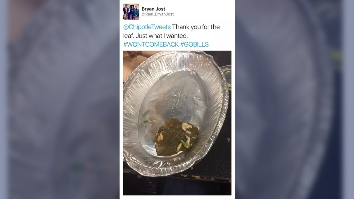 Indignados tras encontrar hoja de laurel en comida mexicana