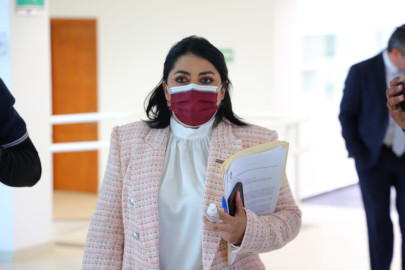 Niega Úrsula peritaje de la Fiscalía; insiste que audio es apócrifo