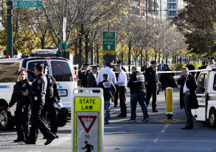 Identifican a autor de ataque terrorista en NY, van 8 muertos   