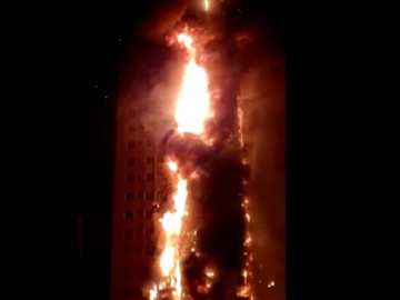 Edificio en Dubai se incendia