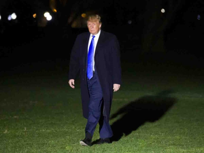 Juez prohíbe a Trump enviar migrantes a México