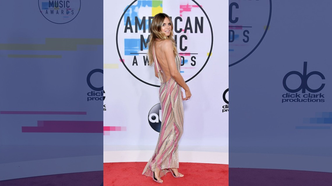 Así lucen los famosos en los American Music Awards