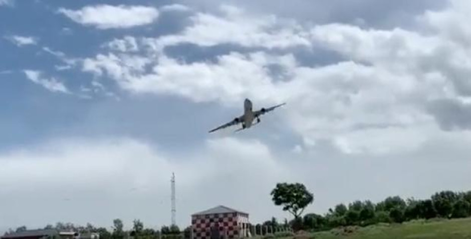 El sorprendente aterrizaje del Airbus 330