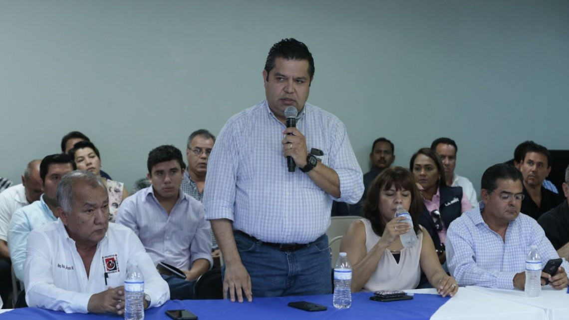 Respaldan constructores del norte a IGCV