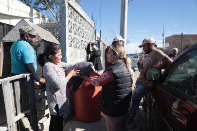 Realiza gobierno municipal brigada contra el frío en colonias del poniente