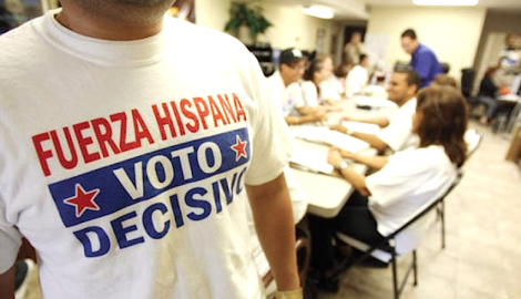 Trump cuenta con apoyo del tercio de los votantes latinos