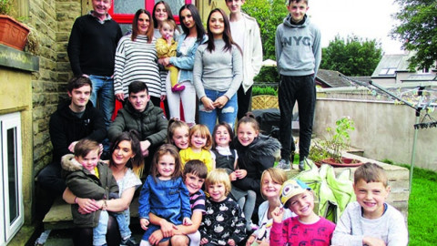 Mujer de 44 años espera su hijo número 22