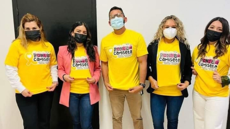 Sigue venta de playeras para apoyar a niñas y niños con cáncer 