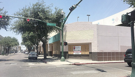 Gobierno de Webb analiza comprar edificio de la tienda H-E-B