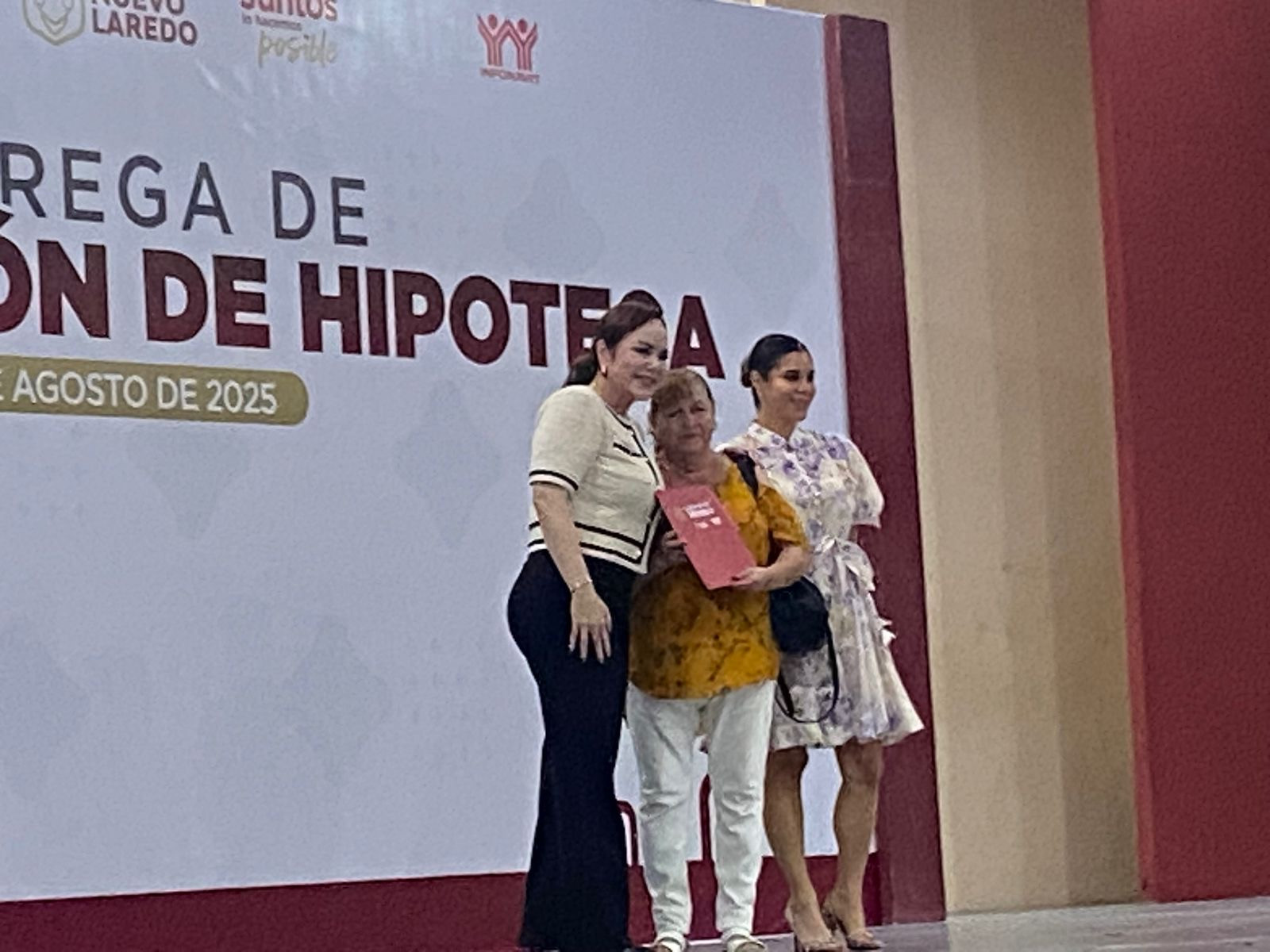 Liberan su hipoteca INFONAVIT decenas de ciudadanos