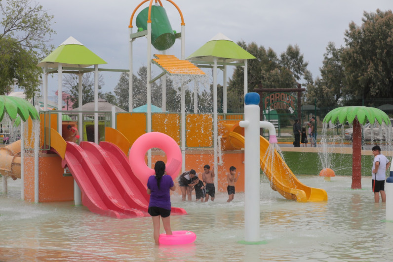 Invita Gobierno Municipal a divertirse en albercas públicas