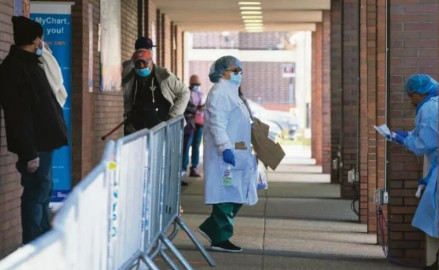 NY ayudará a familias de trabajadores esenciales fallecidos por covid-19 