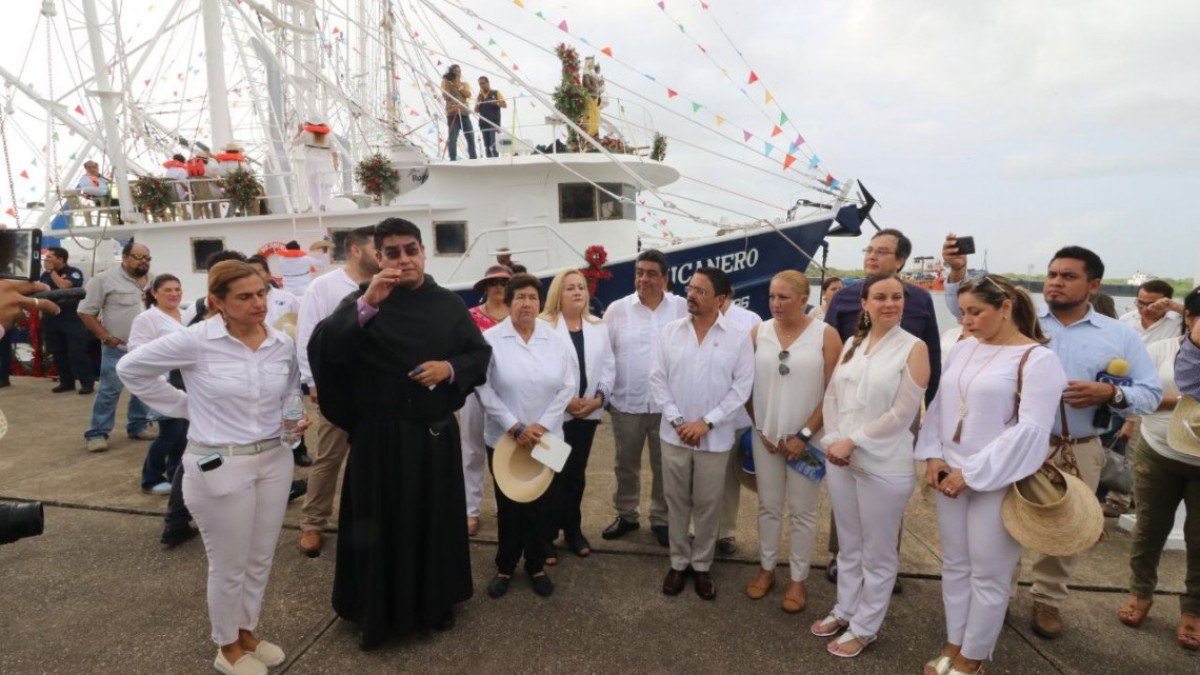 Celebraron alcaldes a la virgen del Carmen