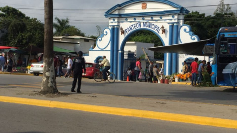 Registran gran actividad los cementerios del sur de Tamaulipas