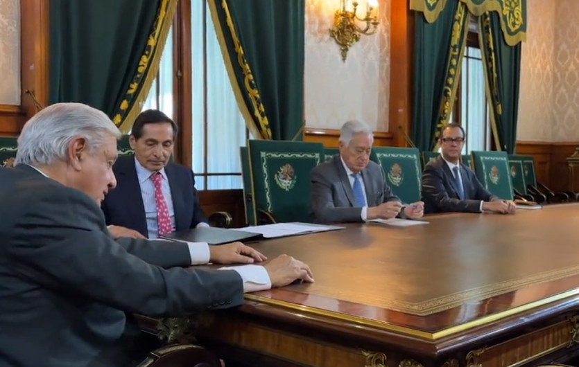  Adquiere gobierno mexicano 13 plantas de Iberdrola