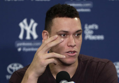Aaron Judge realiza práctica de bateo por primera vez tras operación