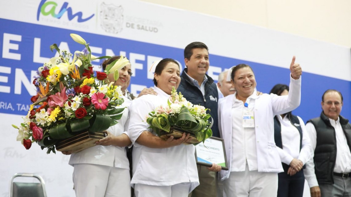 Entrega Gobernador reconocimientos a enfermeros tamaulipecos