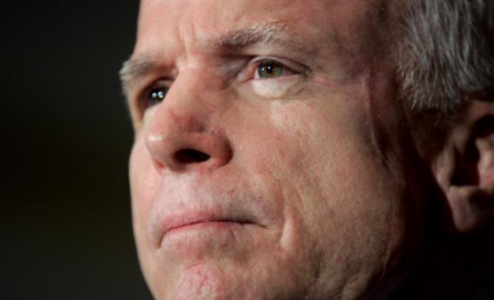 "Que Trump no vaya a mi funeral", pidió McCain