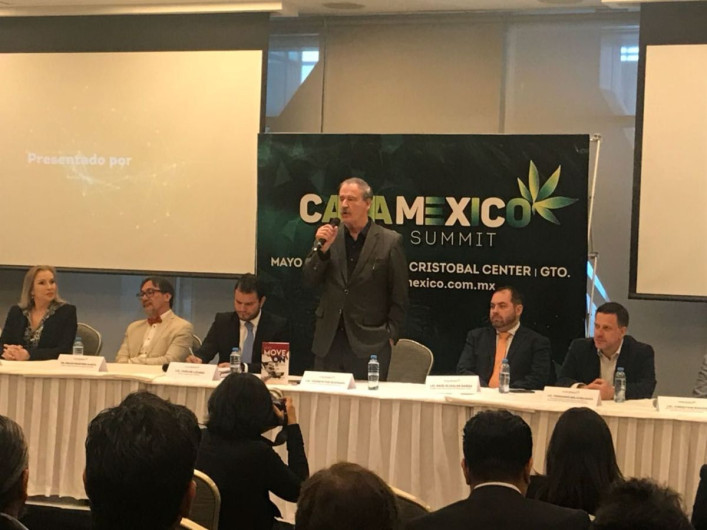 Fox busca que candidatos discutan legalización de la marihuana