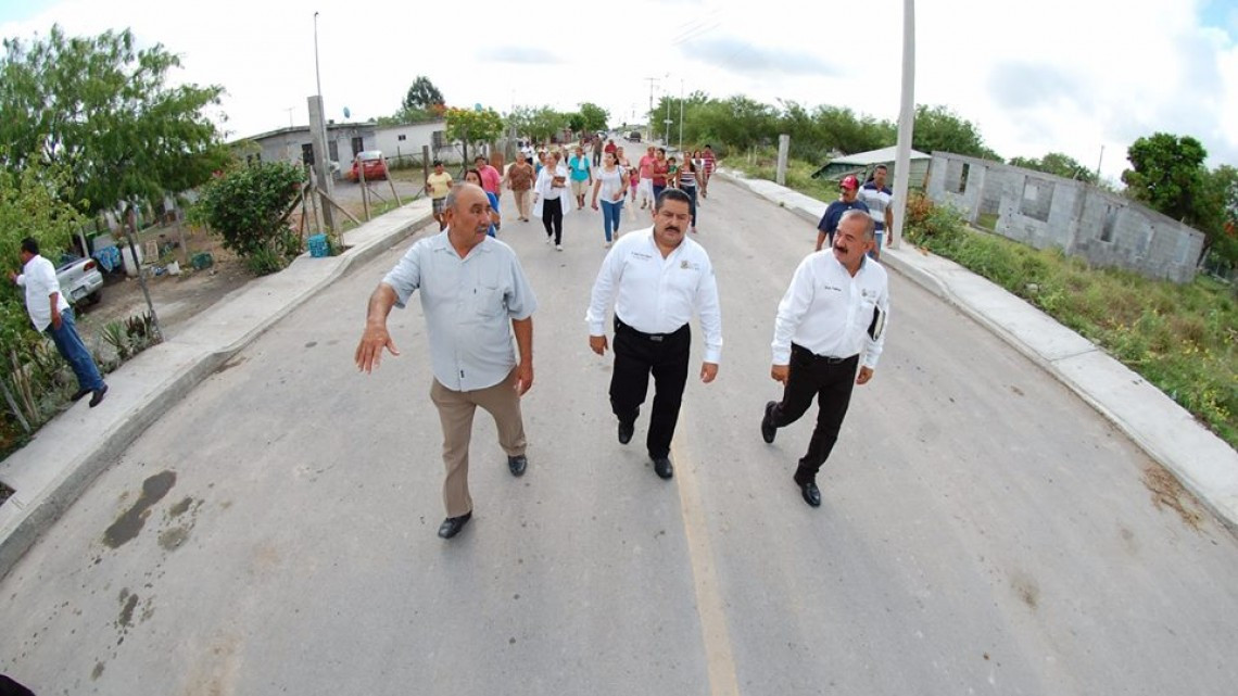 Llevan a cabo programa “Saludando a tu vecino”